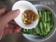 家常菜麻酱油麦菜做法图解4)