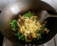 常吃不腻的芸豆炖土豆的做法图解六