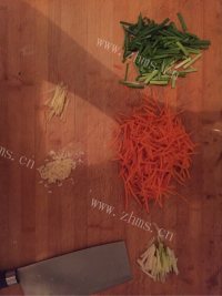 早餐美食韩国萝卜泡菜做法图解2)