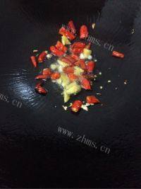 诱人的手撕鸡做法图解7)