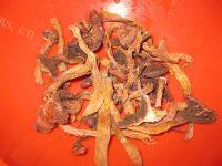 爽口的蘑菇炒肉做法图解1)
