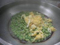 家常菜毛豆炒鸡蛋
