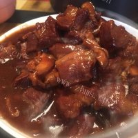 家常菜香菇烧肉