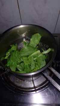 味美的鸡毛菜汤做法图解3)