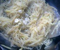 味道不错的清炒土豆丝做法图解8)