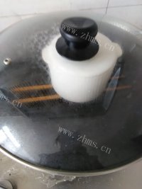 美味的虾仁蒸蛋做法图解4)