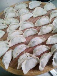 美味的韭菜鸡蛋水饺做法图解7)