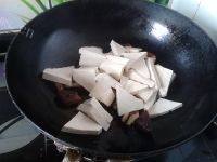 其味无穷的香菇烧豆腐做法图解7)