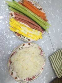 香气浓郁的紫菜包饭做法图解1)