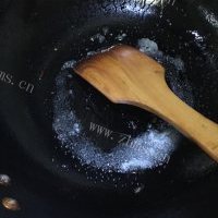 玉盘珍馐的葱爆海参的做法图解七