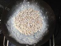 自制的糖霜花生