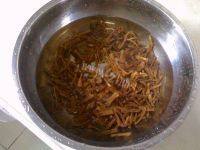 口感极佳的干豆角炒肉做法图解1)