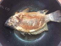 美味的红烧福寿鱼做法图解4)