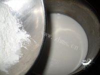 健康美食之牛奶冻做法图解5)