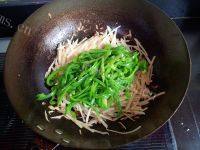 家常菜土豆青椒丝做法图解7)
