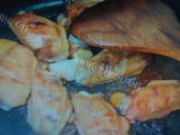 色泽鲜亮的可乐鸡翅做法图解7)