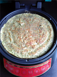自制香椿蛋饼做法图解8)