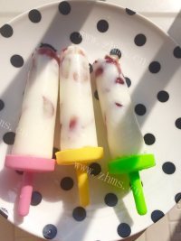 好吃的自制酸奶葡萄冰棍做法图解6)