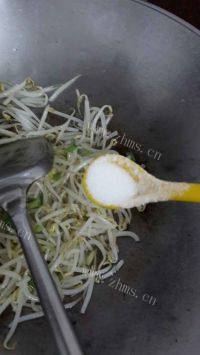 自己做的豆芽炒面做法图解2)