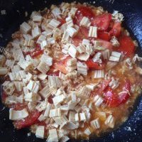 可口的西红柿蛋炒饭的做法图解六
