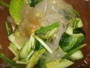 黄瓜拌拉皮