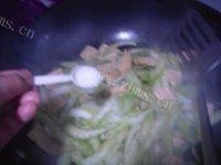 家常菜腐竹炒芹菜