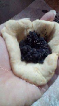 香脆的芝麻南瓜饼做法图解5)