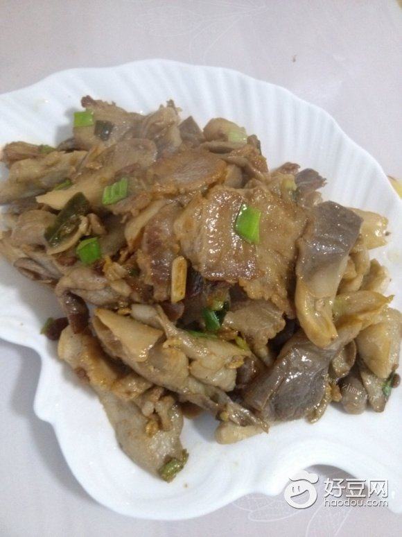 袖珍菇炒肉片