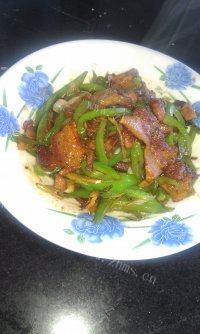家常菜青椒炒猪肉