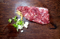 家常菜口蘑酿肉做法图解3)