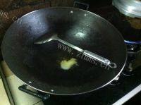 绿色食物炒苋菜做法图解3)