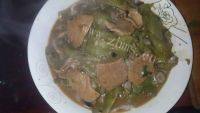 家常豆角炖肉做法图解8)