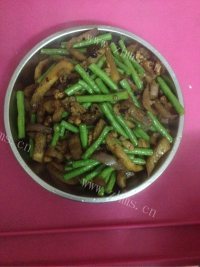 色味俱佳的豆角炒茄子