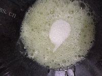 自制原味冰淇淋做法图解3)