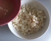 营养水晶白菜雪梨羹做法图解7)