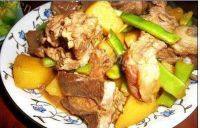 营养美味的土豆芸豆炖排骨