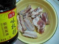 外婆教我做豆豉蒸排骨做法图解2)