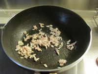 家常菜肉末炒四季豆做法图解3)