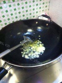 饱满的素炒西葫芦做法图解6)