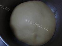 软嫩的辫子面包做法图解2)