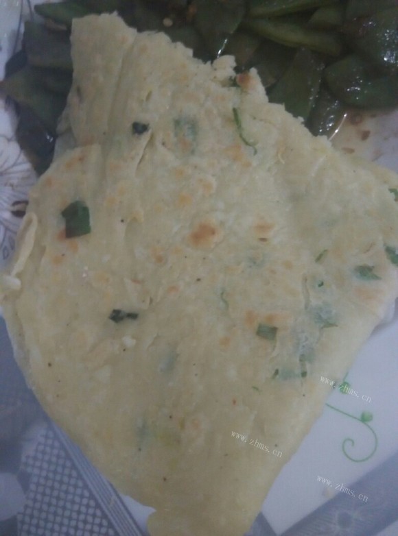 香喷喷的鸡蛋葱油饼