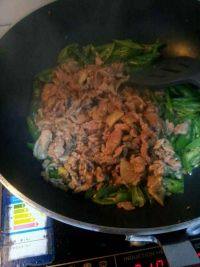 家常菜尖椒肉片