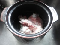 好喝的鱼腥草棒骨汤做法图解2)
