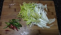自制蒜黄鱿鱼做法图解6)