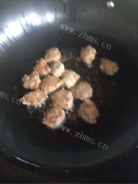 百吃不厌的小肉丸做法图解6)