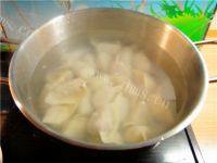 自己做的牛肉胡萝卜饺子做法图解10)