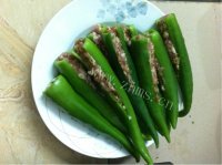 家常菜肉酿青椒做法图解4)