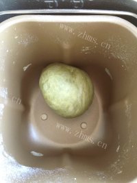 美味的抹茶吐司面包做法图解5)