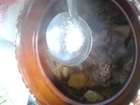 家常菜炖牛肉做法图解4)