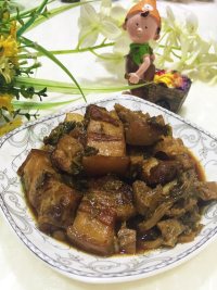 开胃的梅菜烧肉